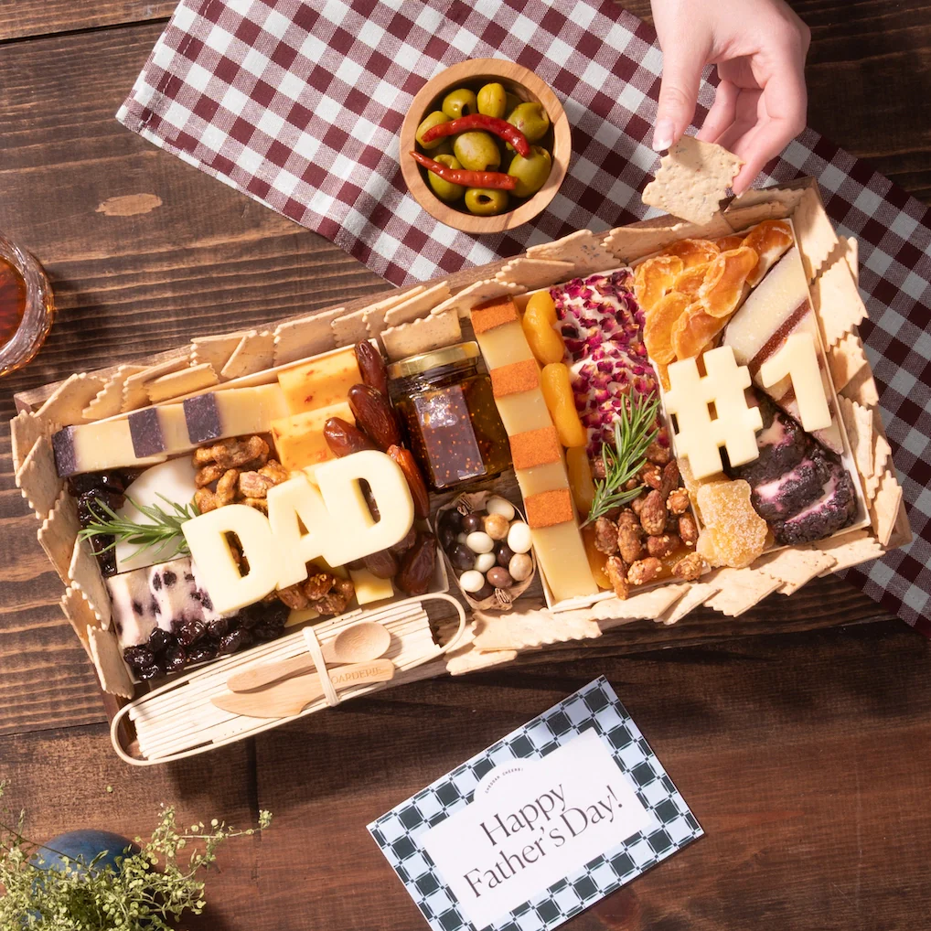Father's Day Medium Cheese Board (No Meat) - E-Gift